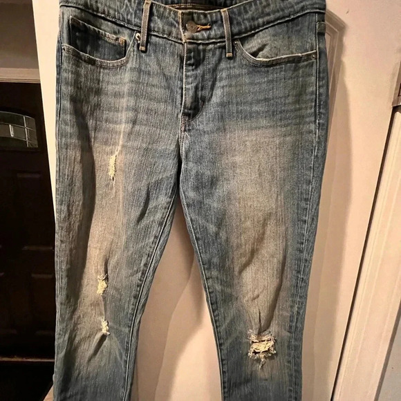 711 Skinny Levi’s - Size 28 - Picture 2 of 7